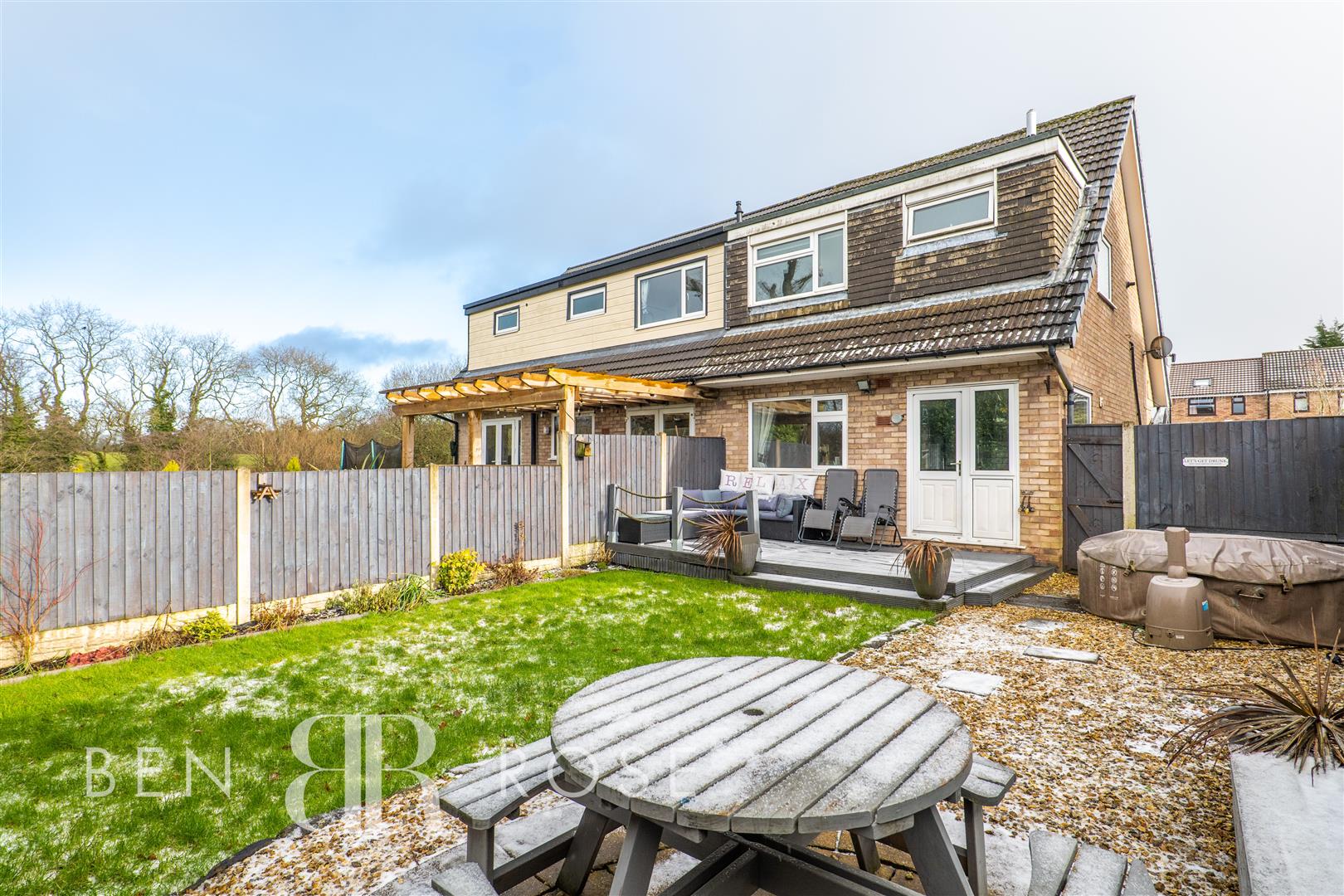 3 bed property in Empress Way, Chorley